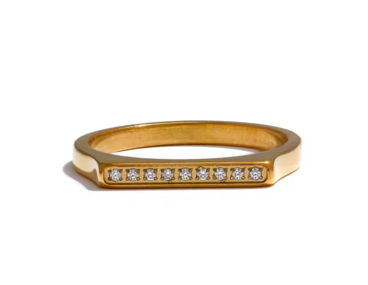 Cz size 7 / 8 Gold ring