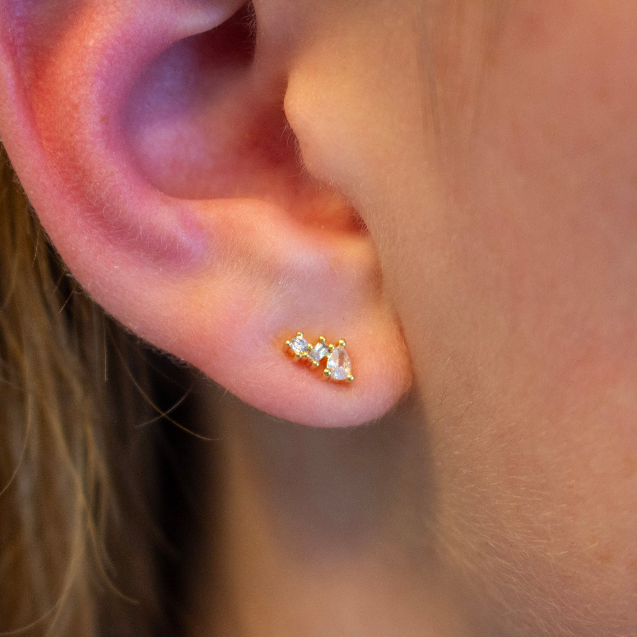 Baguette CZ Cluster Stud