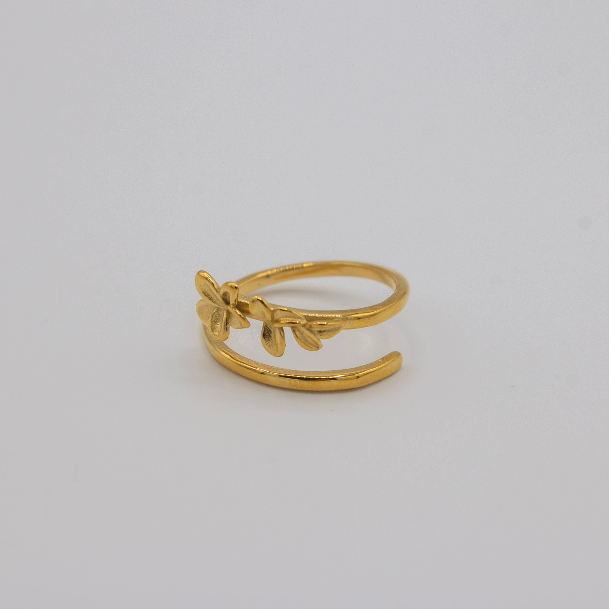 Triple Gold Flower Adjustable Spiral