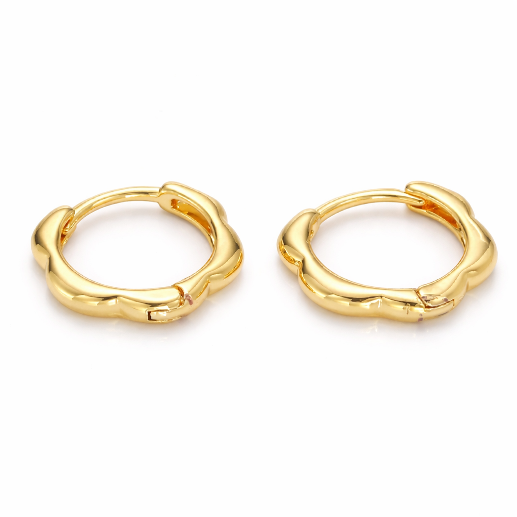 Flower Shape Huggies