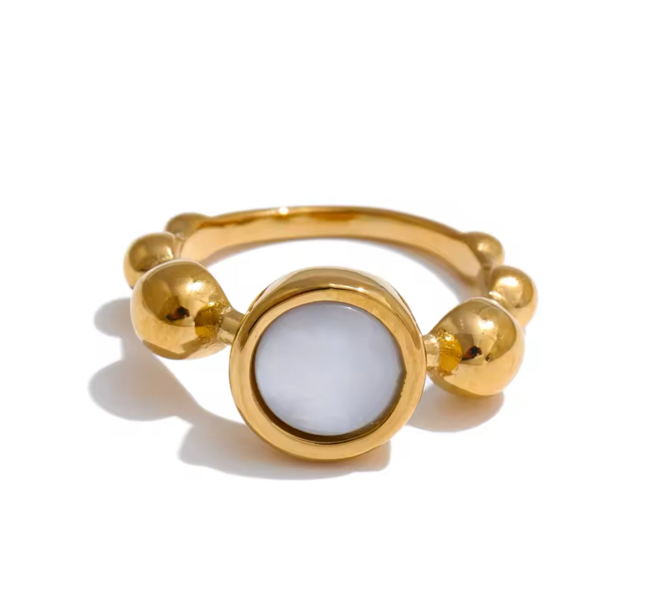 Circle Shell Beaded Ring