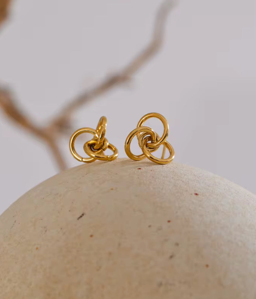 Knot Studs