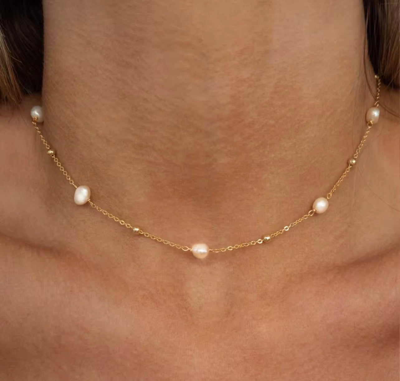Freshwater Pearl Classic Gold Necklace