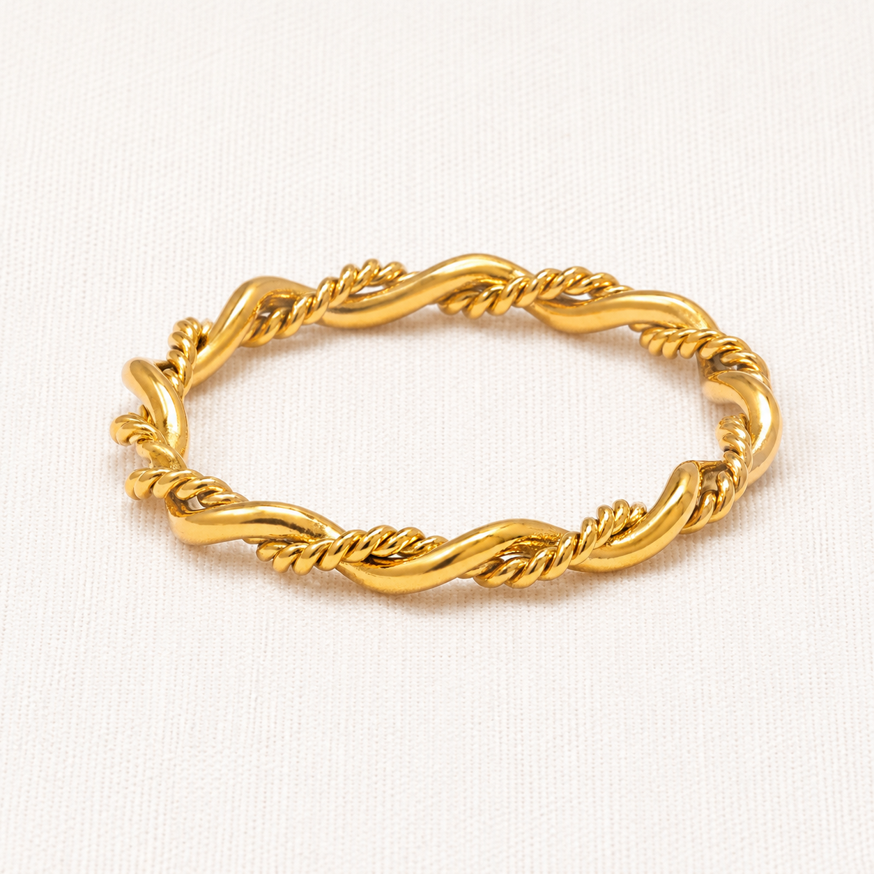 Twist Ring
