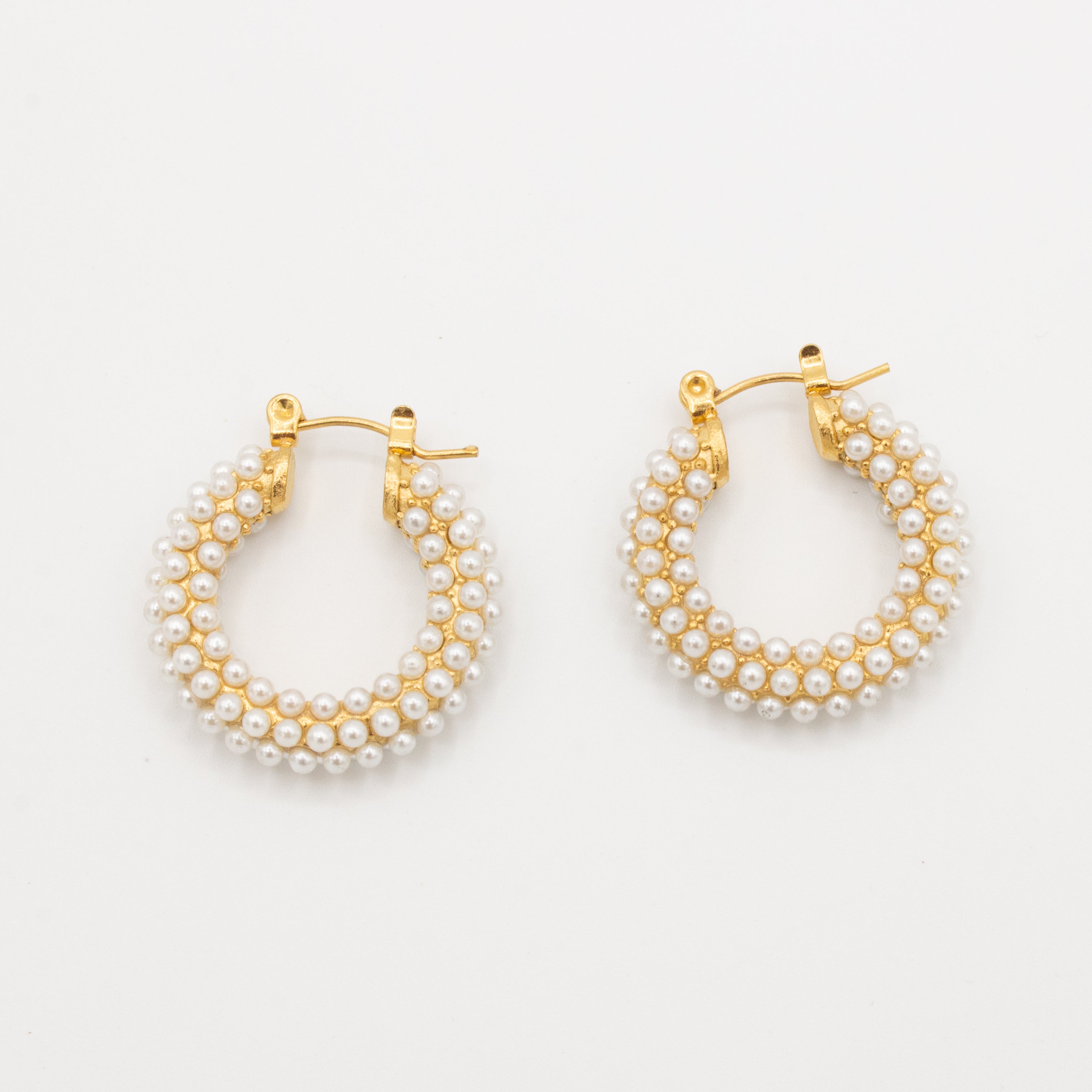 Stippled Pearl Earrings