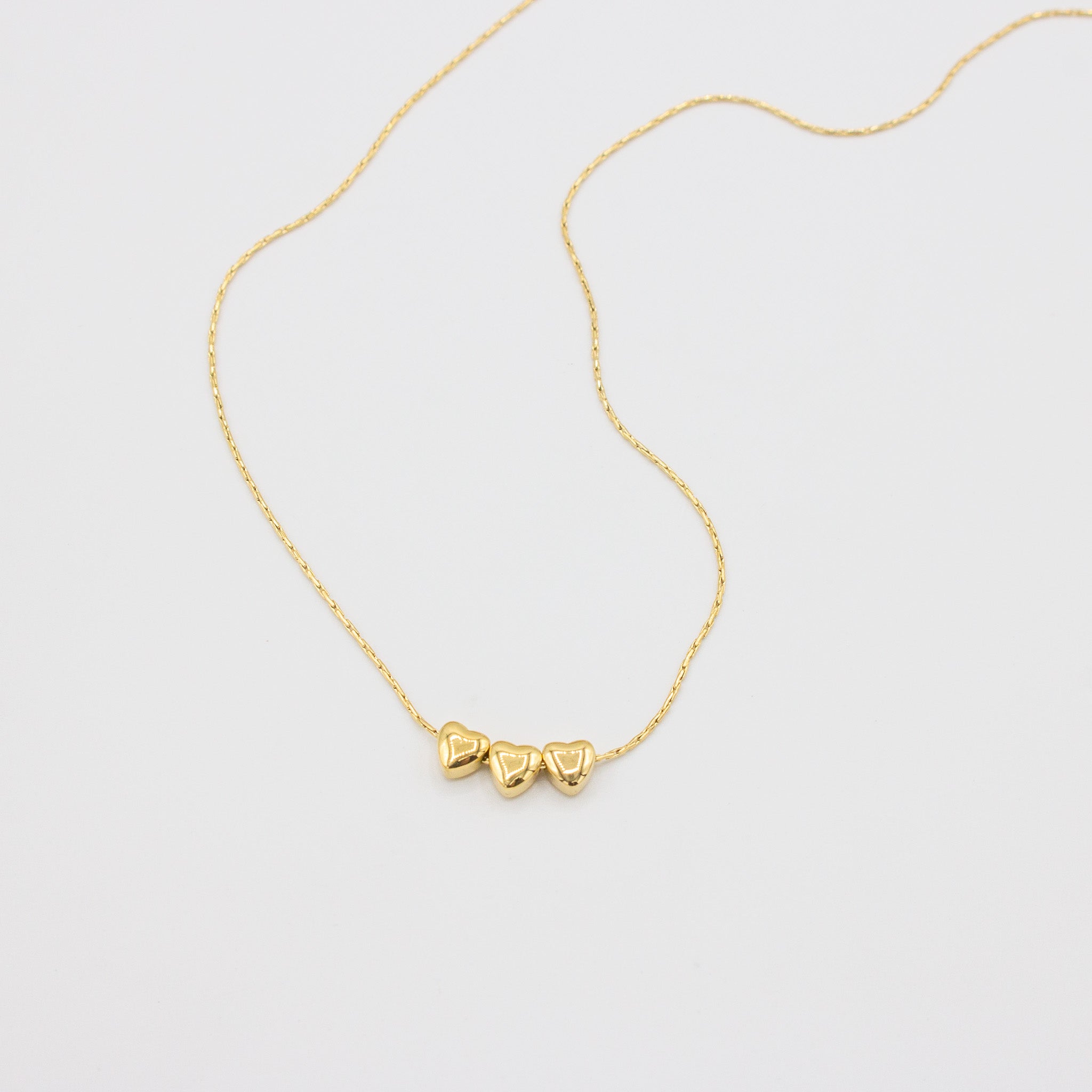 Dainty Hearts Necklace