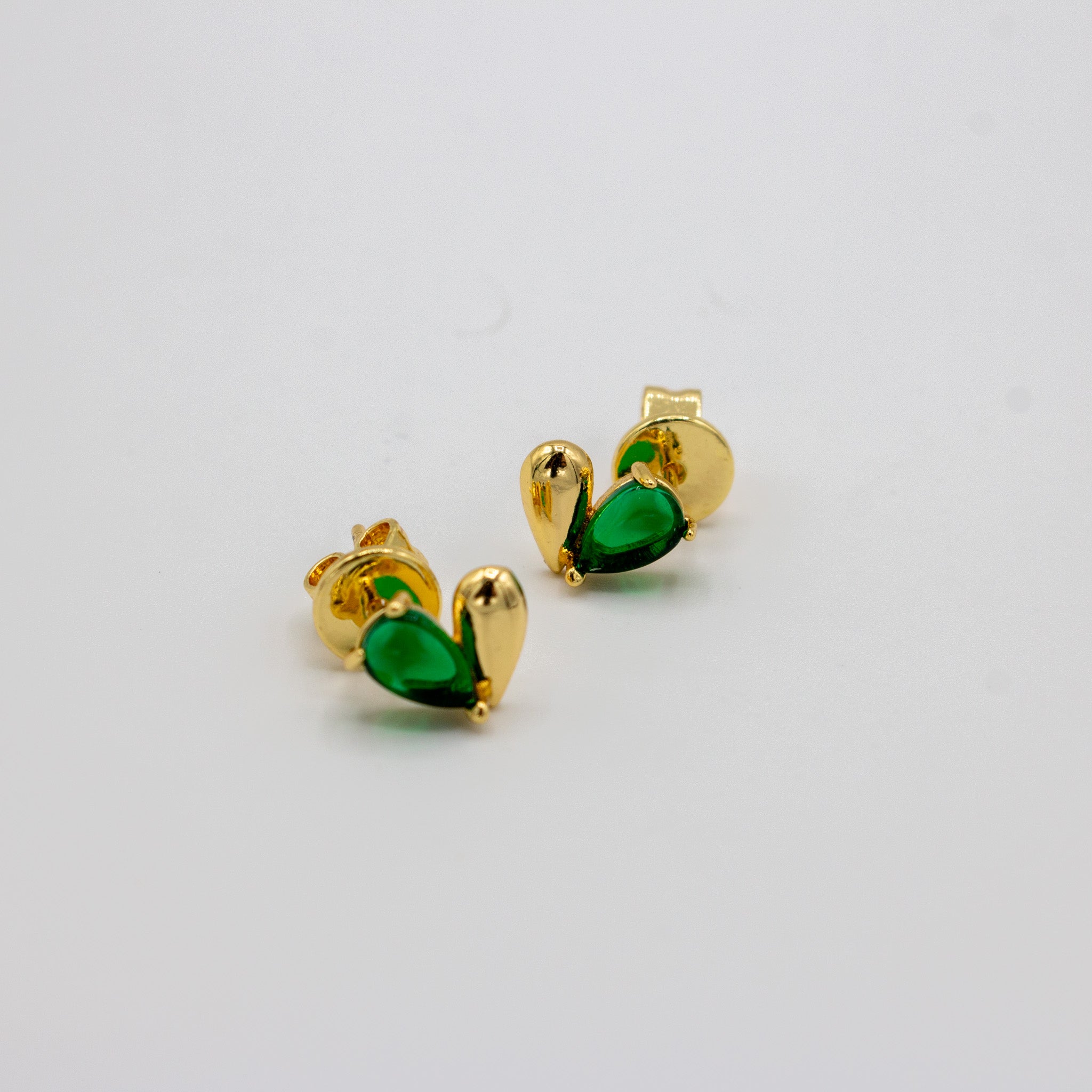 Emerald Green Heart Stud