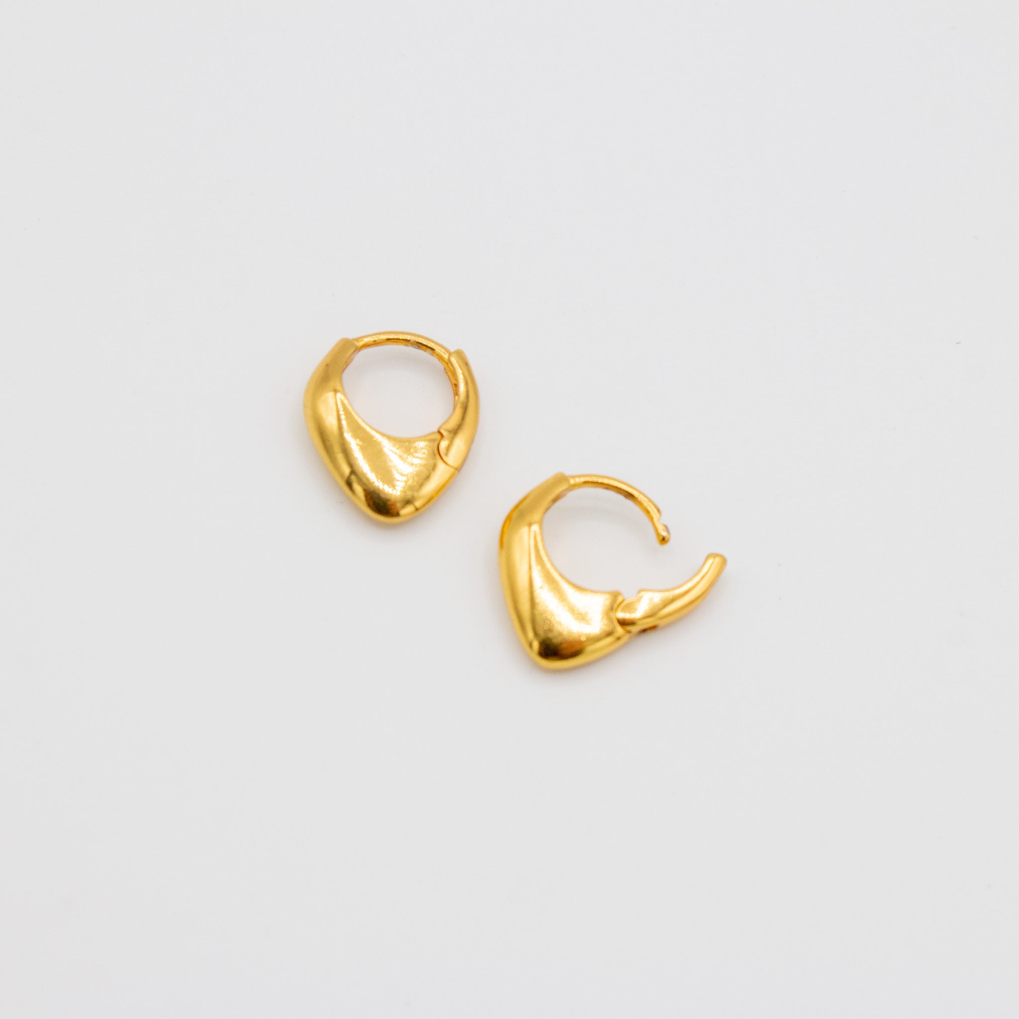 Triangle Dome Earrings