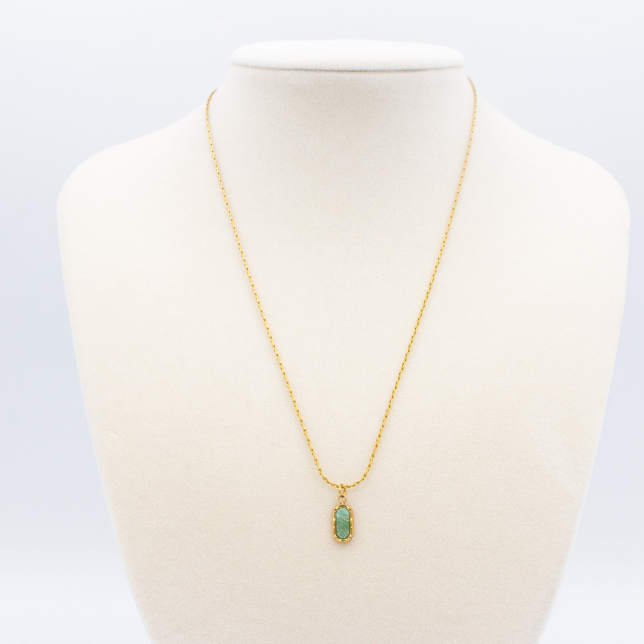 Green Oval Stone Set in Gold Necklace