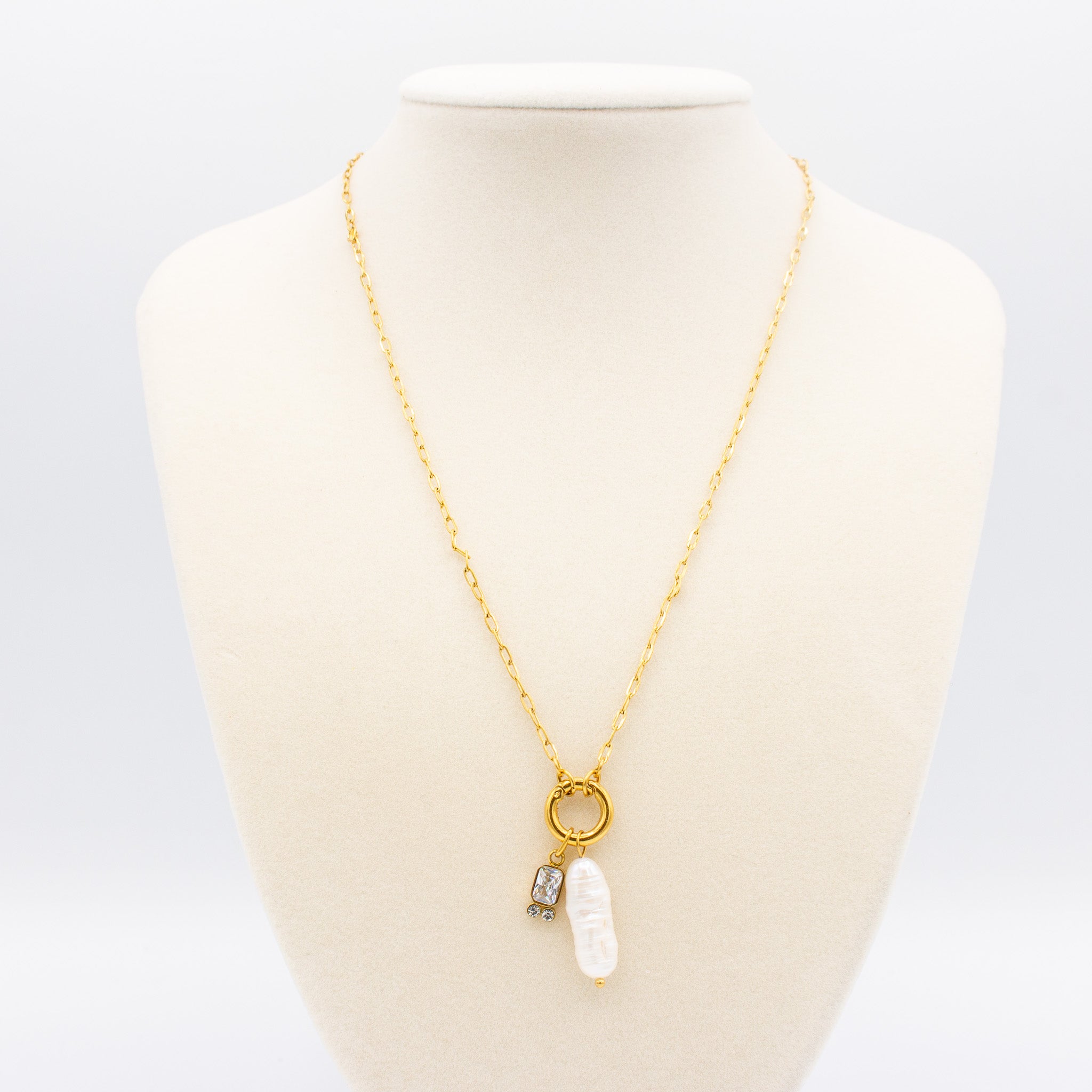 Smokey & Pearly Necklace
