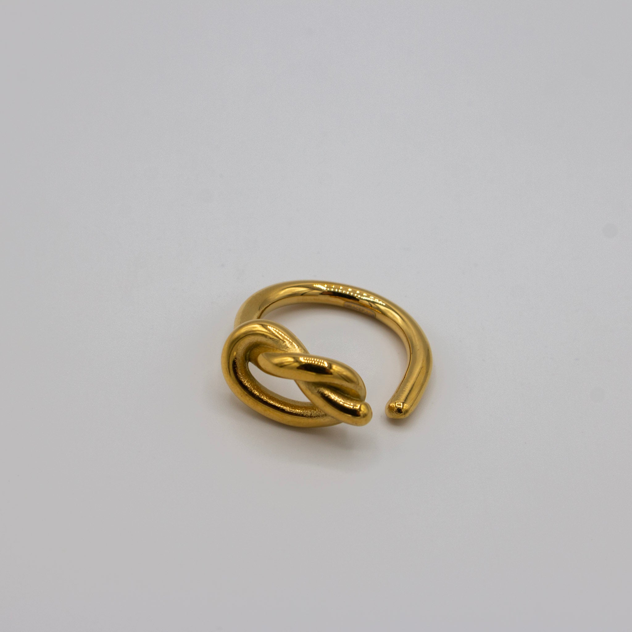 Knot Ring