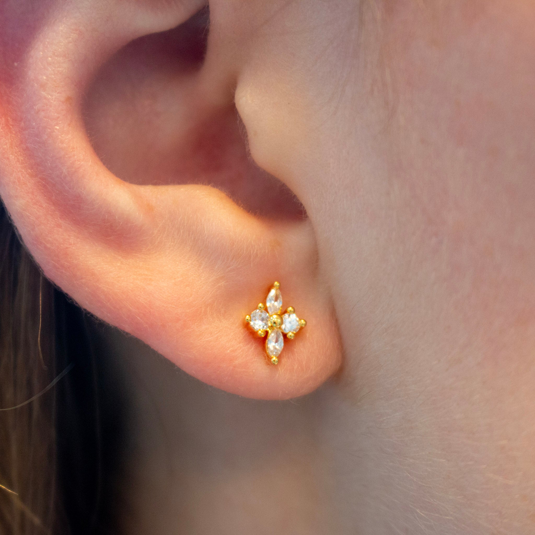 Cz Flower Stud