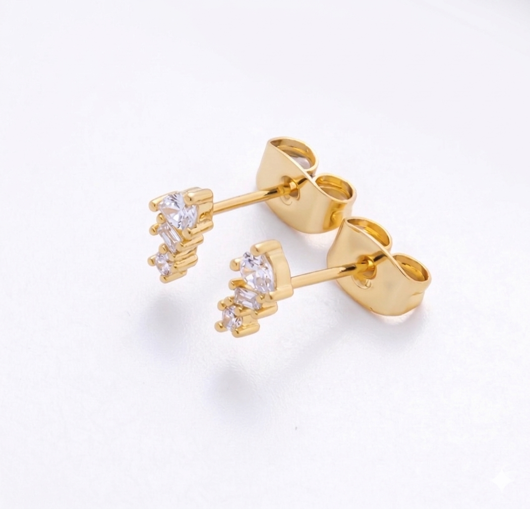 Baguette CZ Cluster Stud