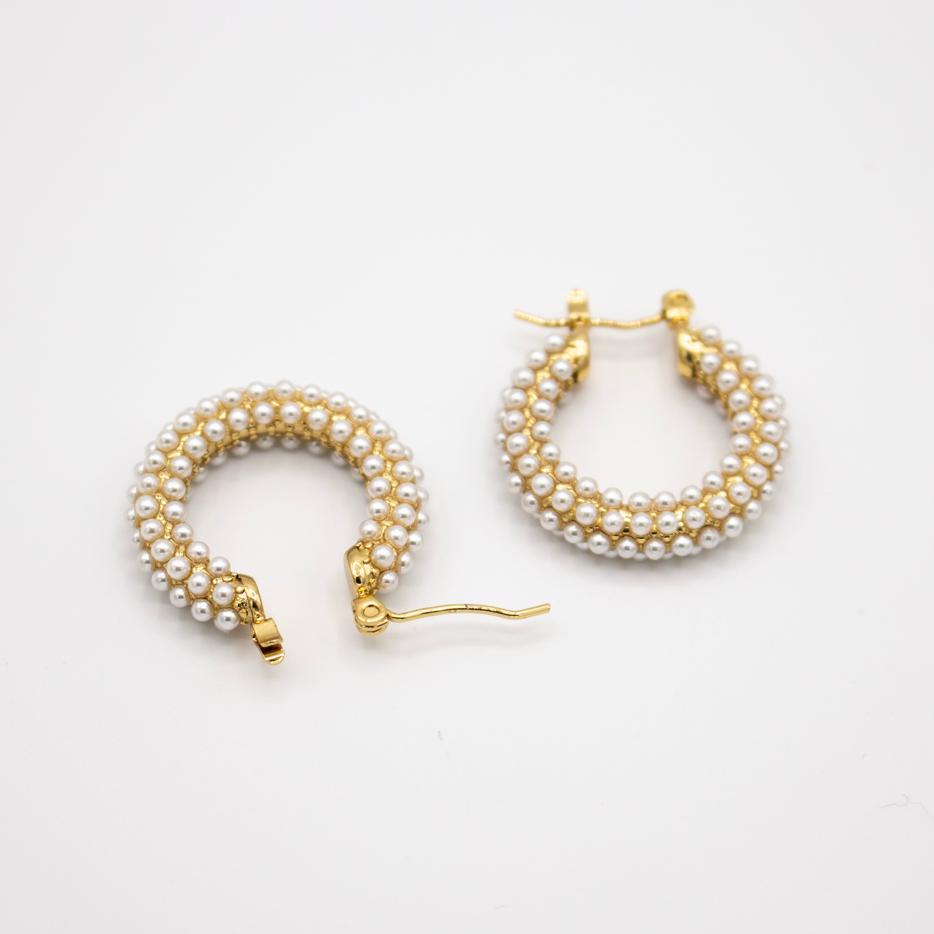 Stippled Pearl Earrings