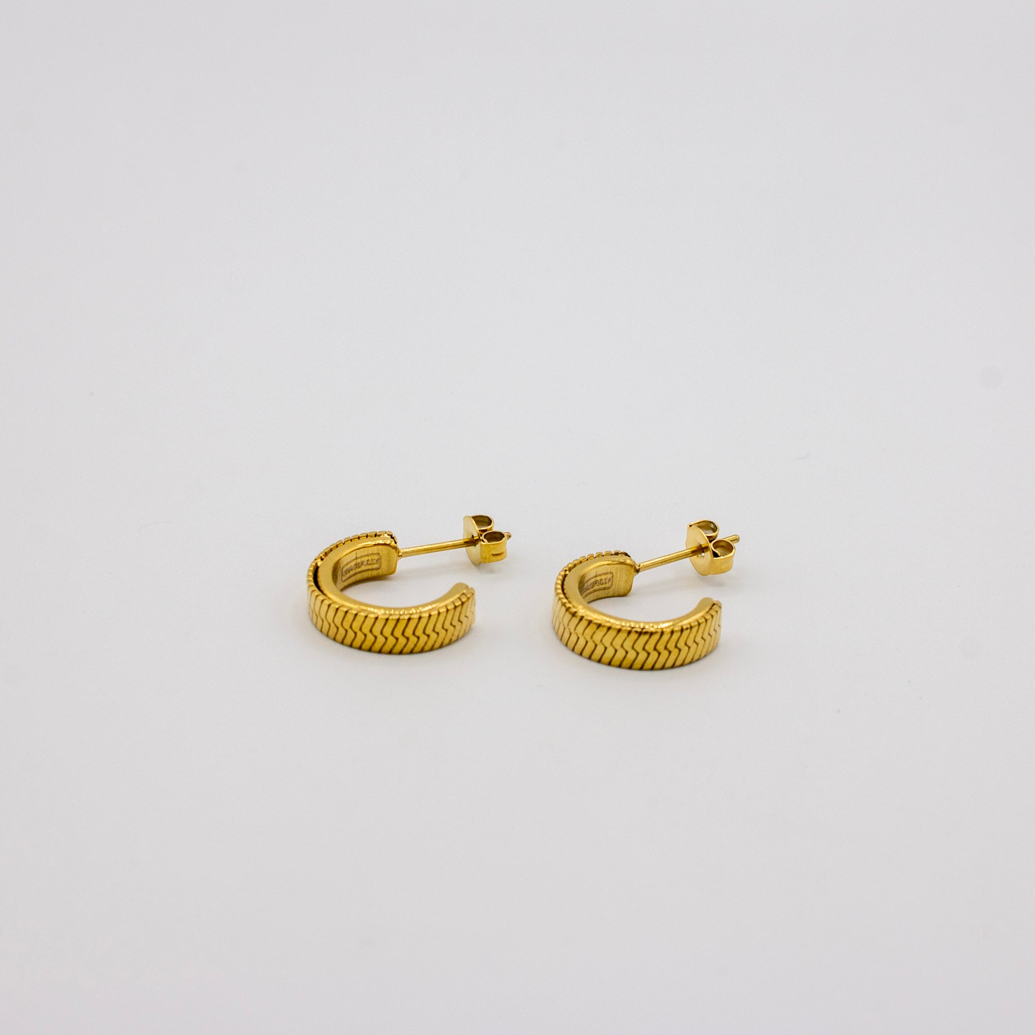 Herringbone dainty hoops