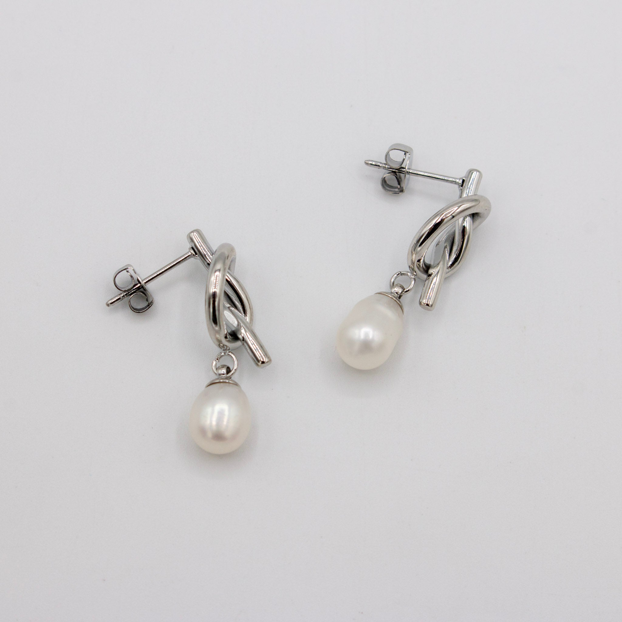 Pearl & Knot Dangle Earrings