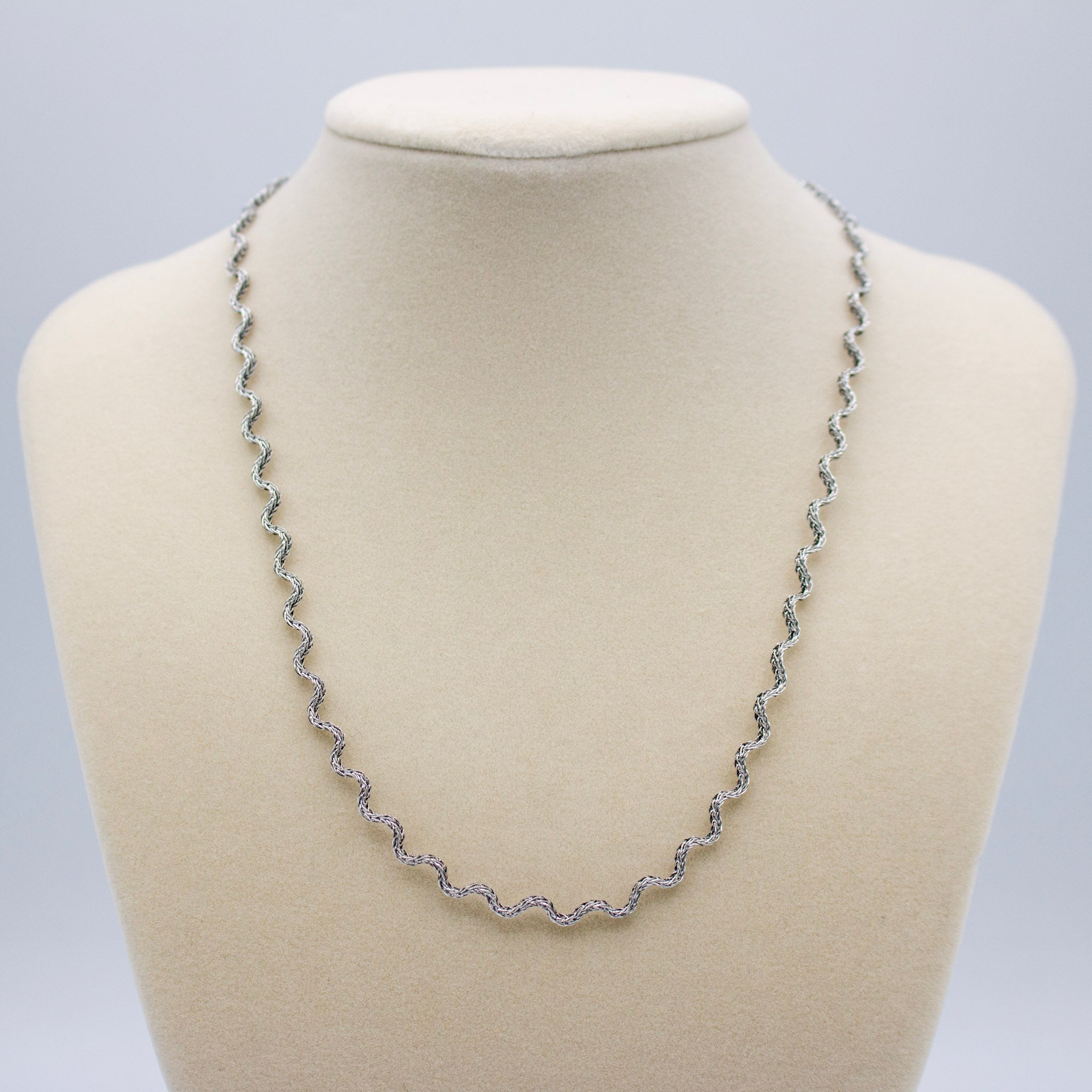 Wavy Gold Necklace- Silver