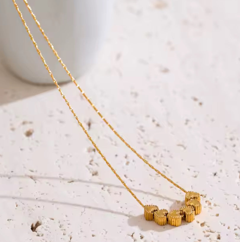 6 Dainty Hearts Necklace