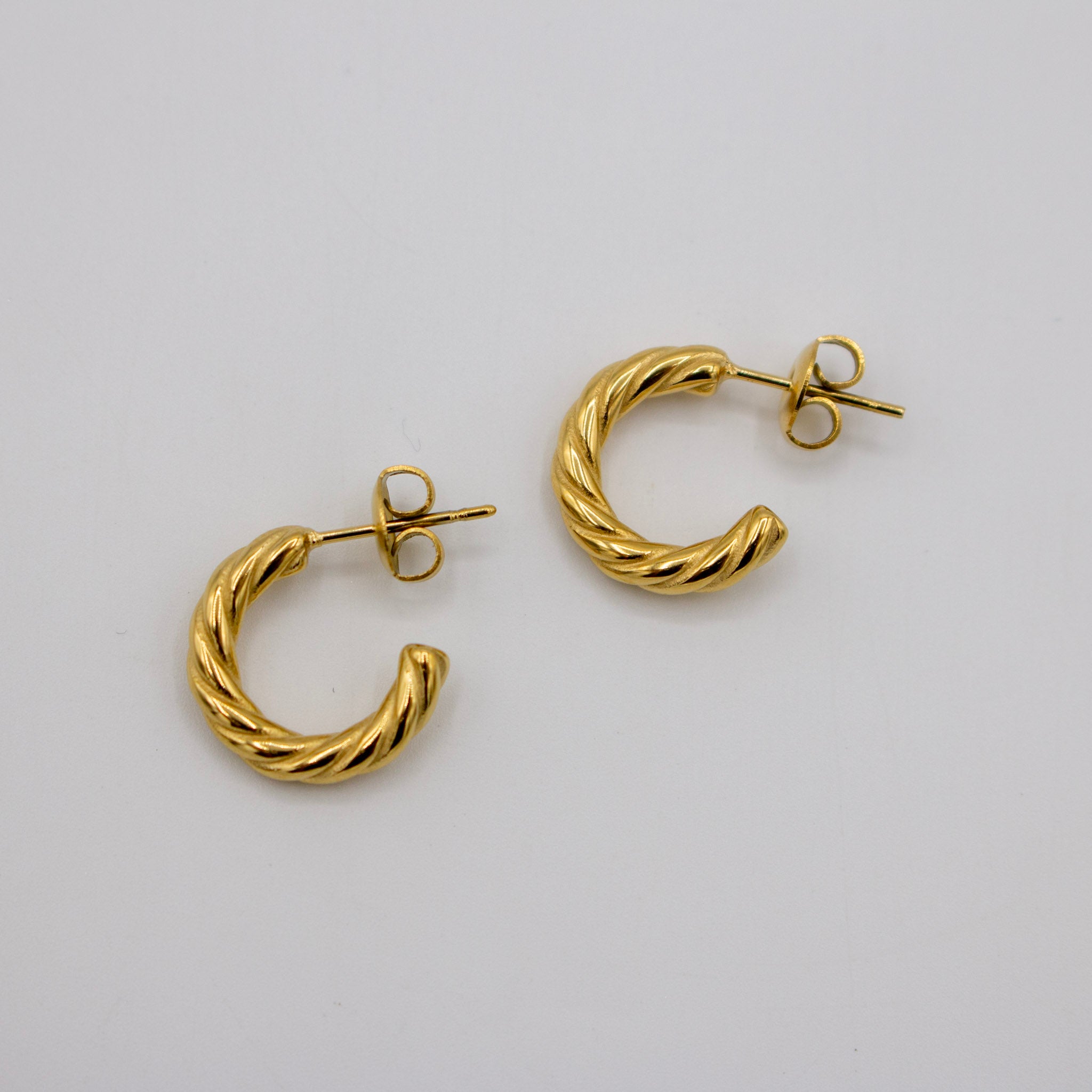 Twist Hoops