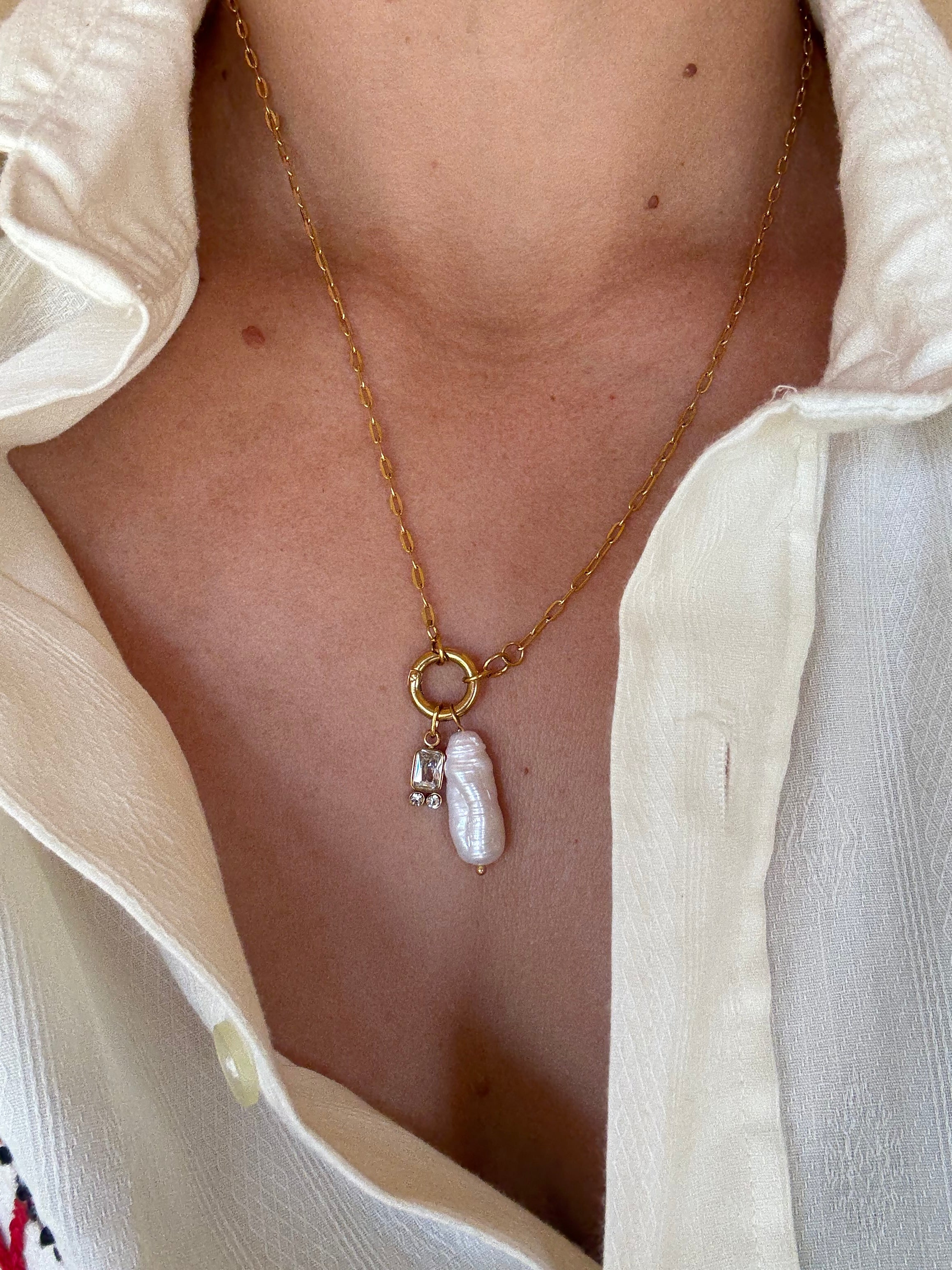 Smokey & Pearly Necklace