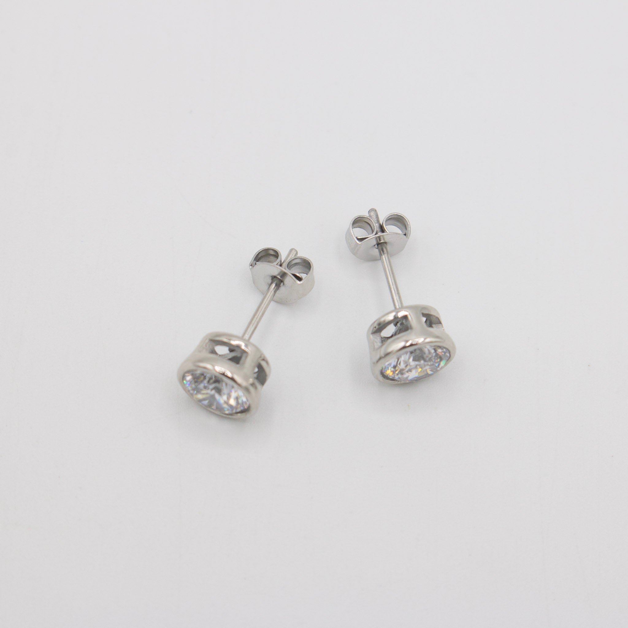 Round Cz Silver Studs