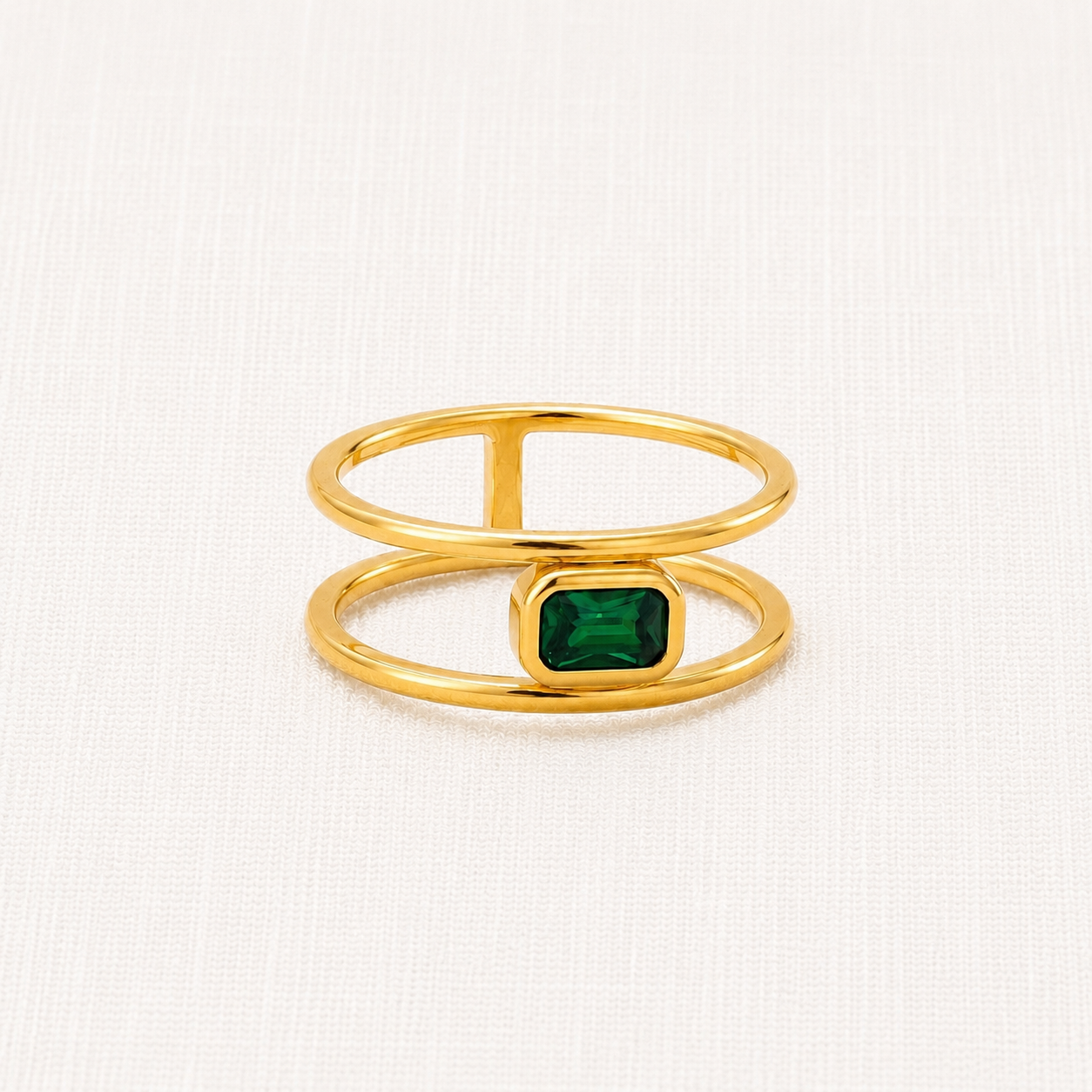 Emerald Double Ban Ring