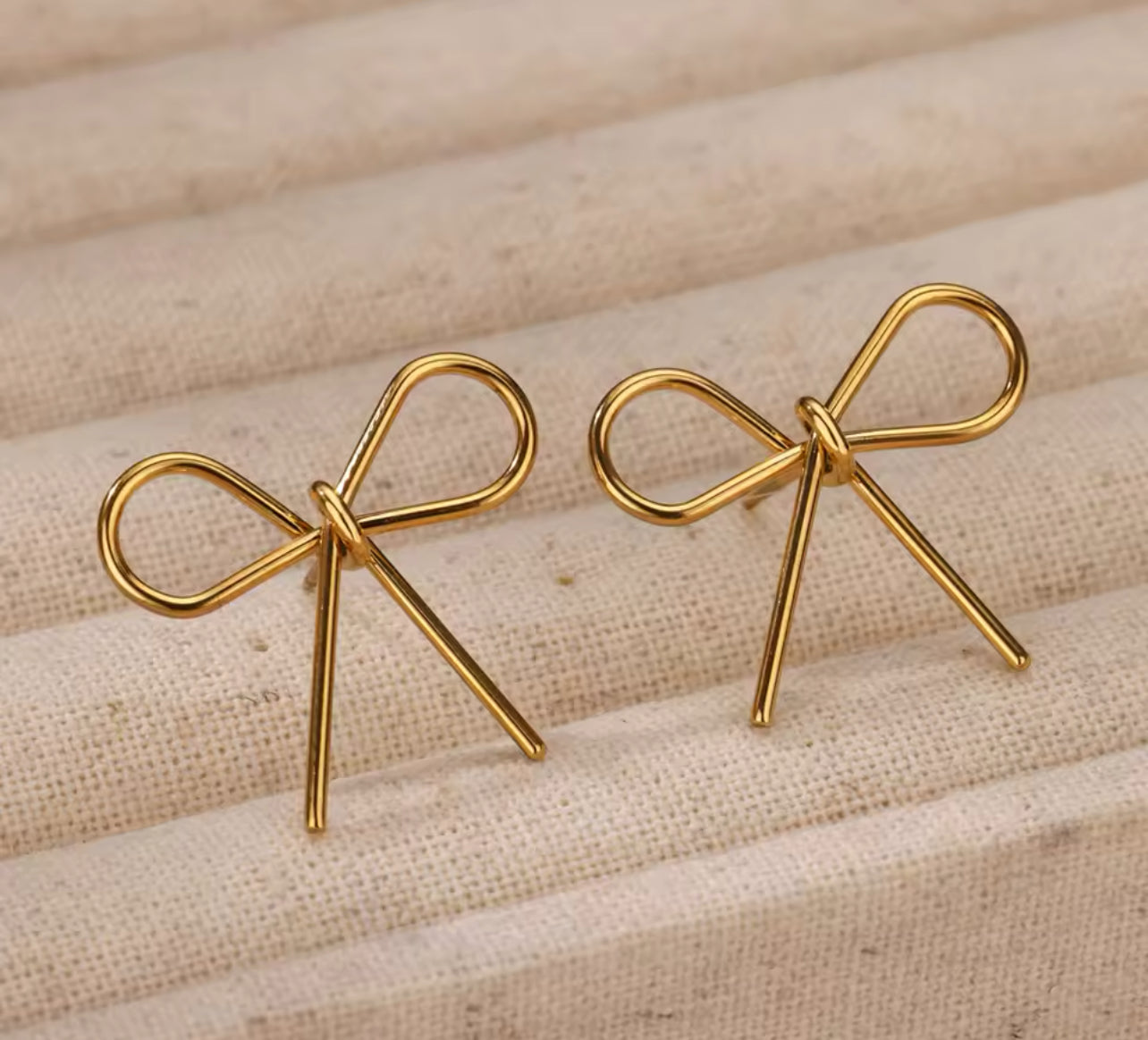 Gold Bow Studs