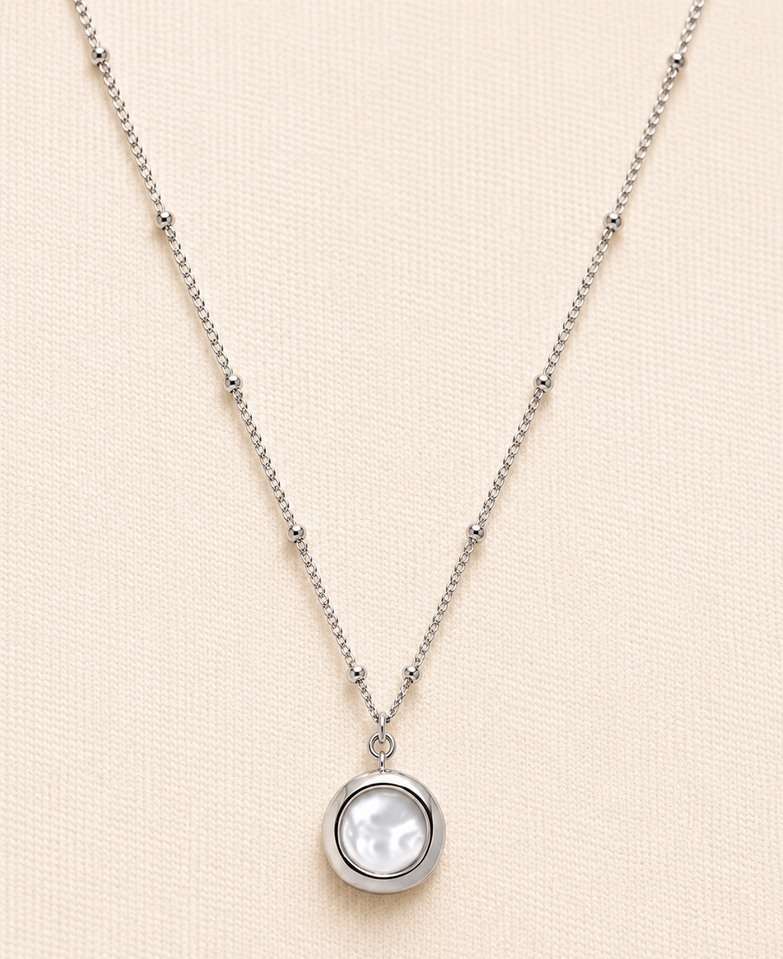Pearl Amulet Necklace- Silver