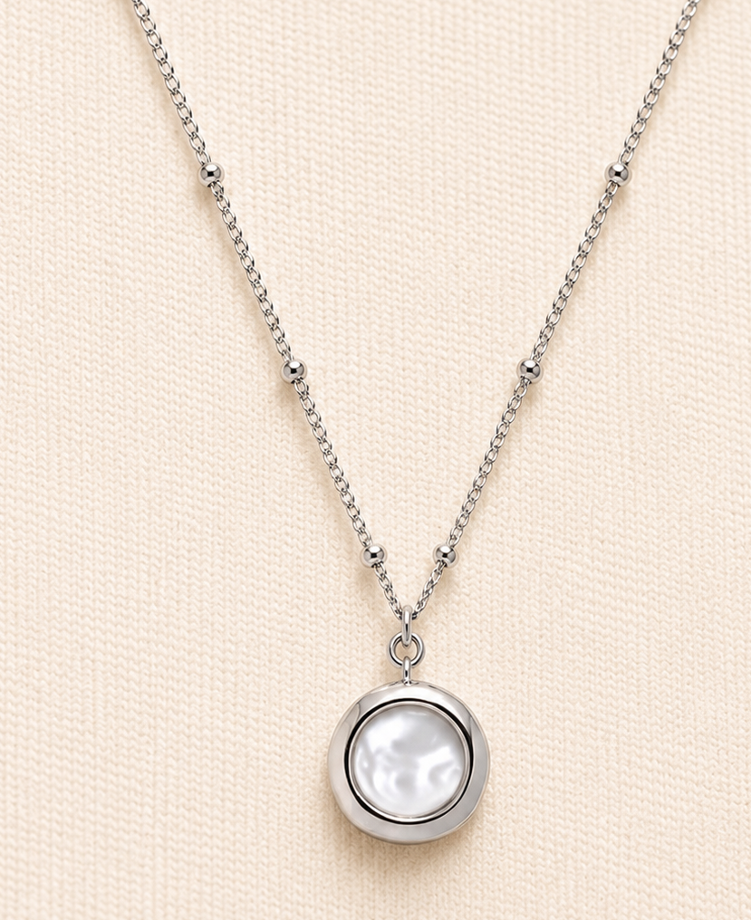 Pearl Amulet Necklace- Silver
