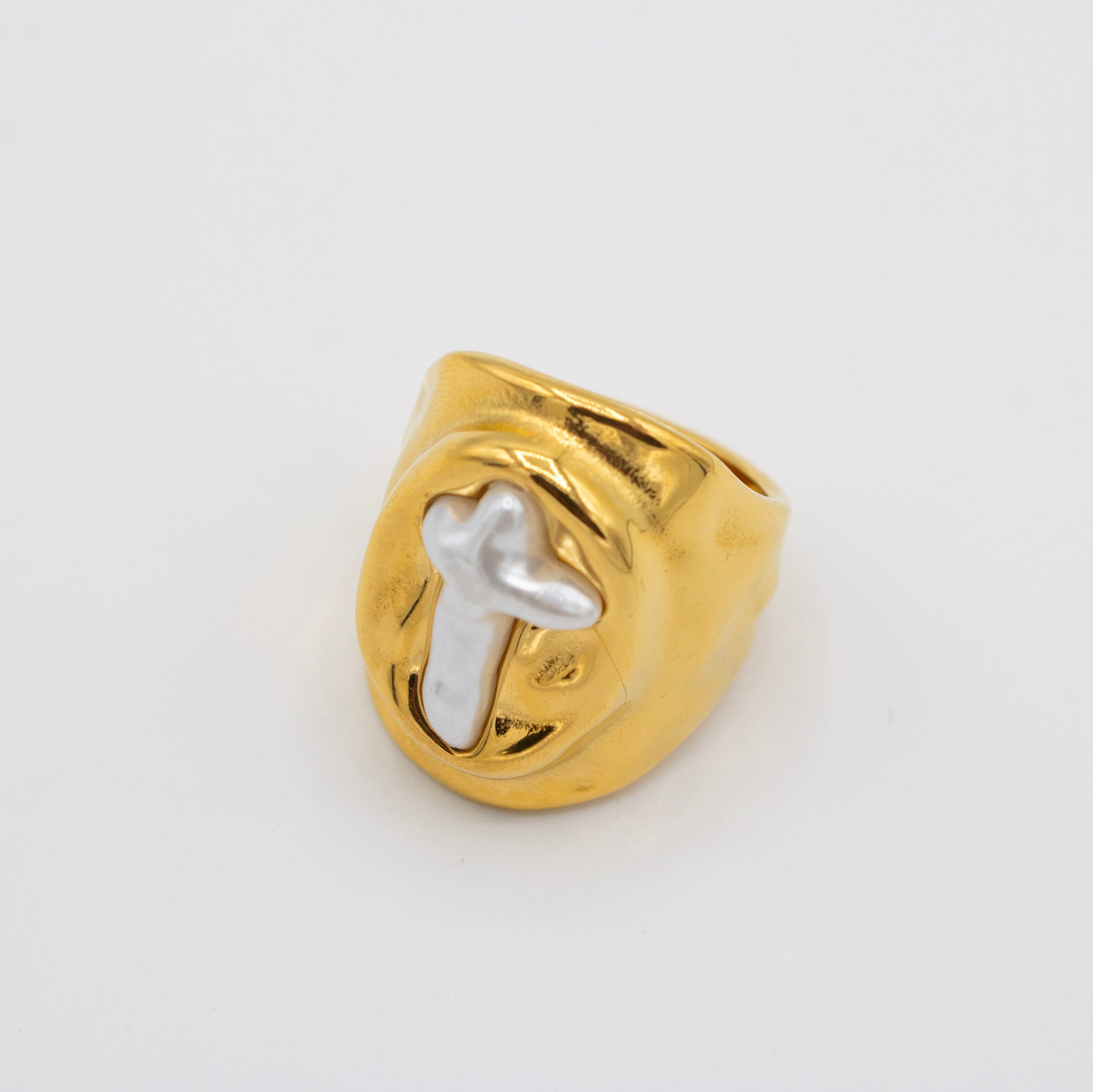 Statement Cross Ring
