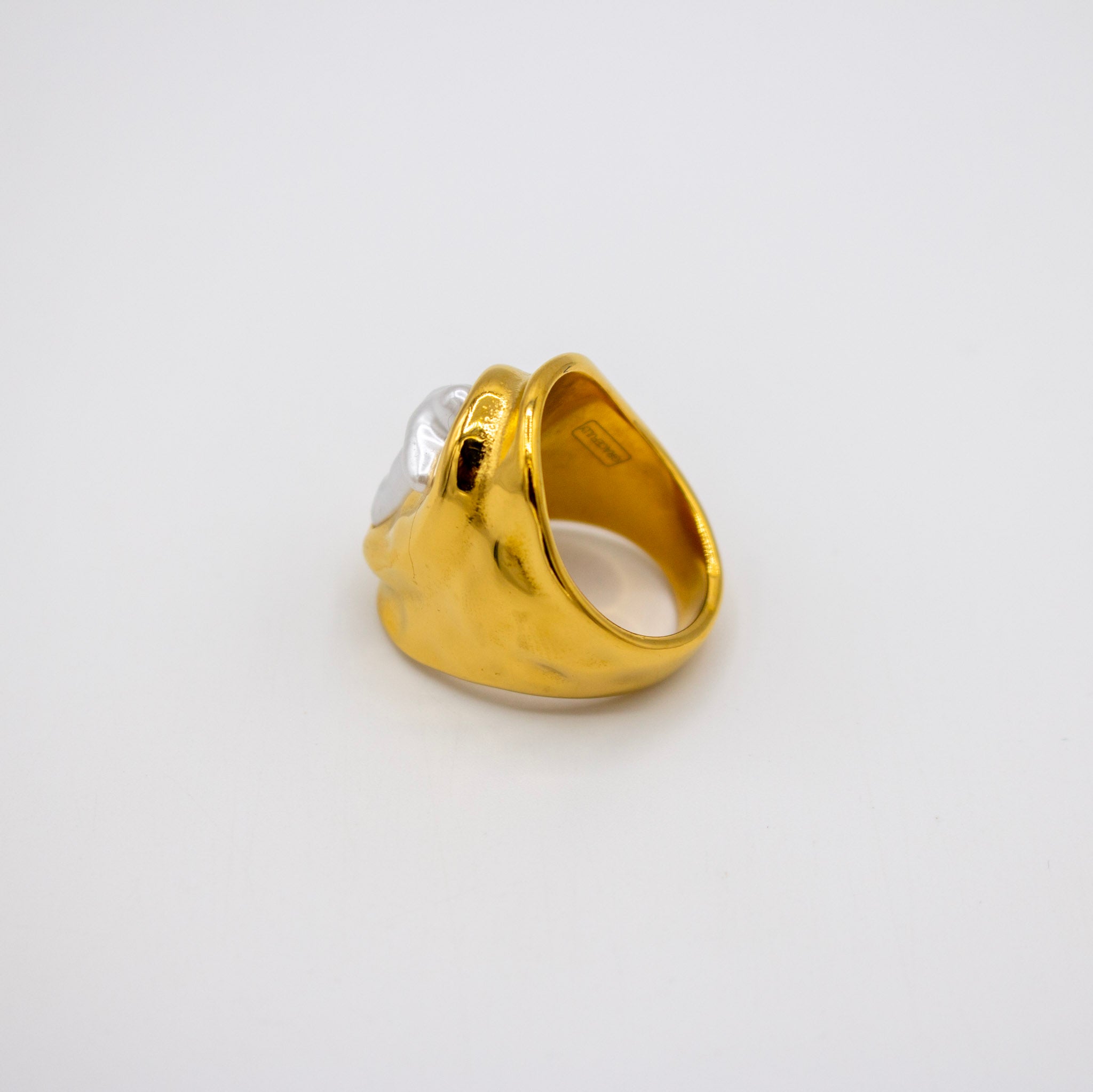Statement Cross Ring