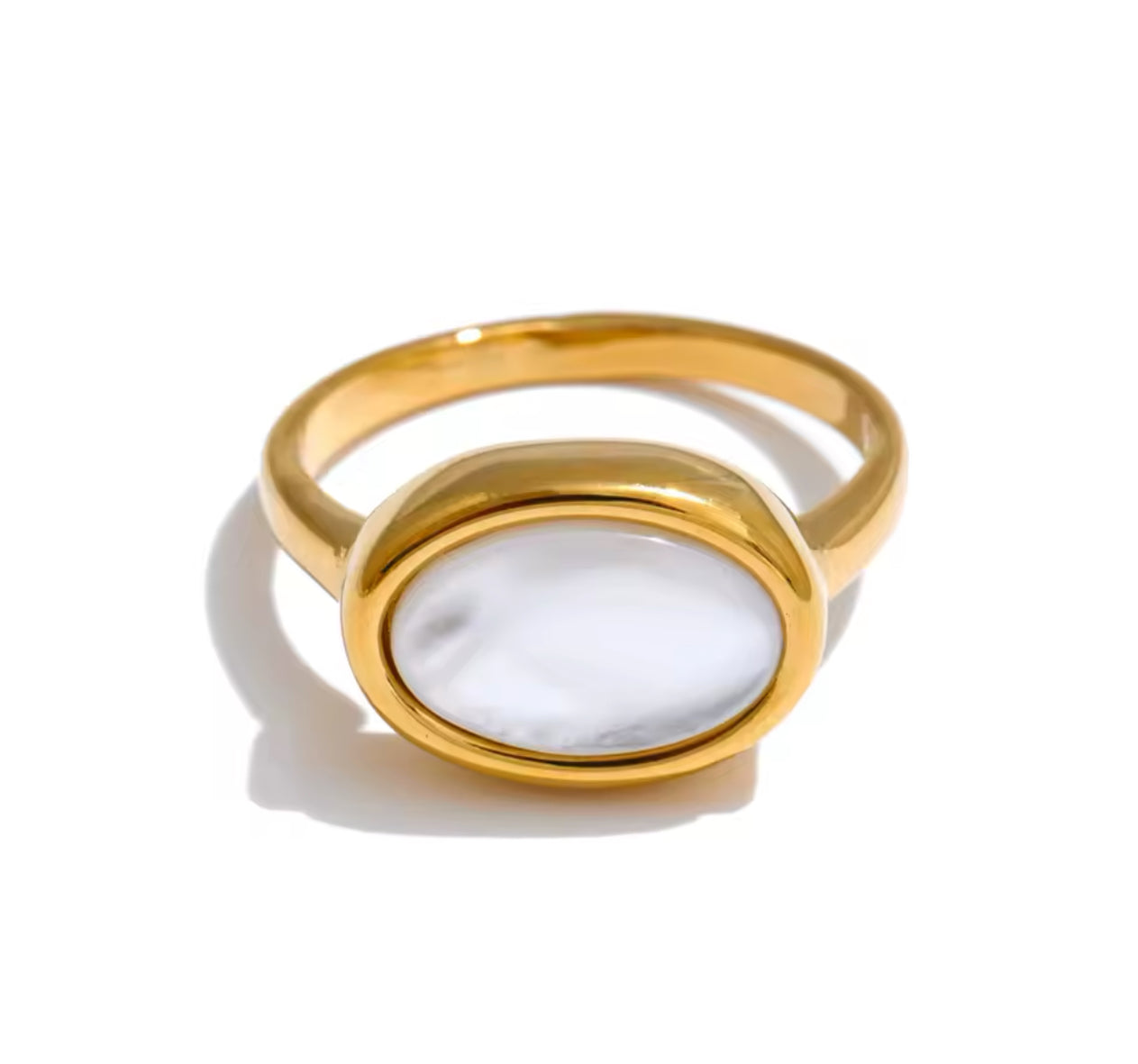 Shell Oval Shape Ring