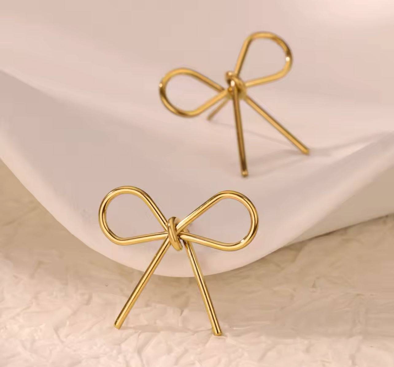 Gold Bow Studs