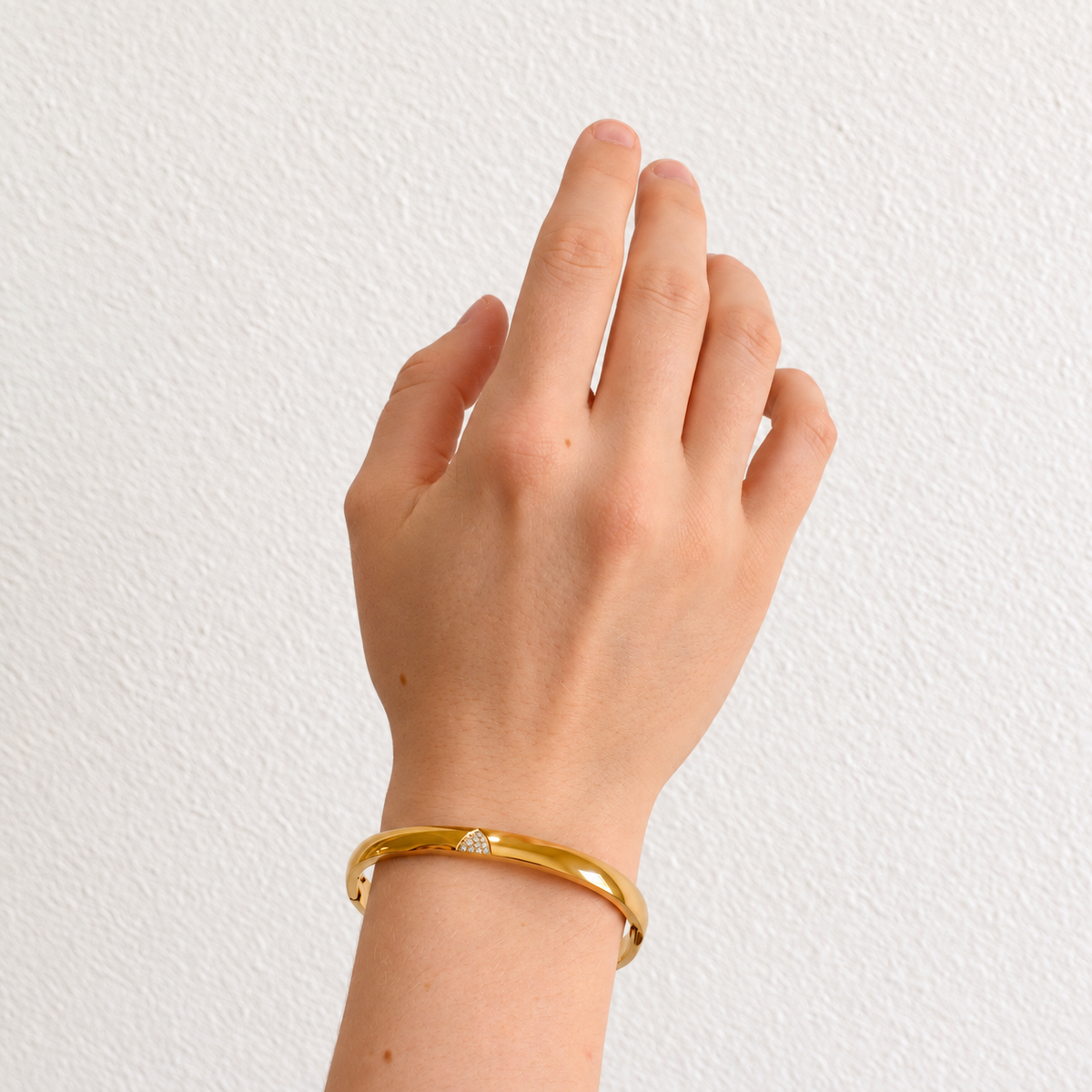 Gold Chic Cuff Triangle Stone Design