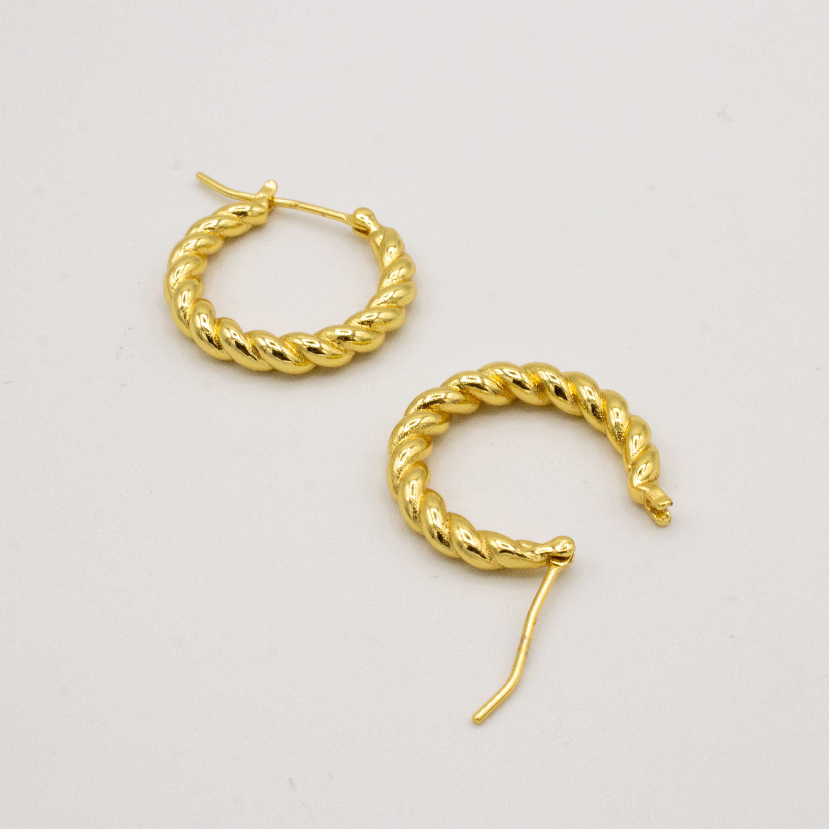 Golden Laurel Earrings