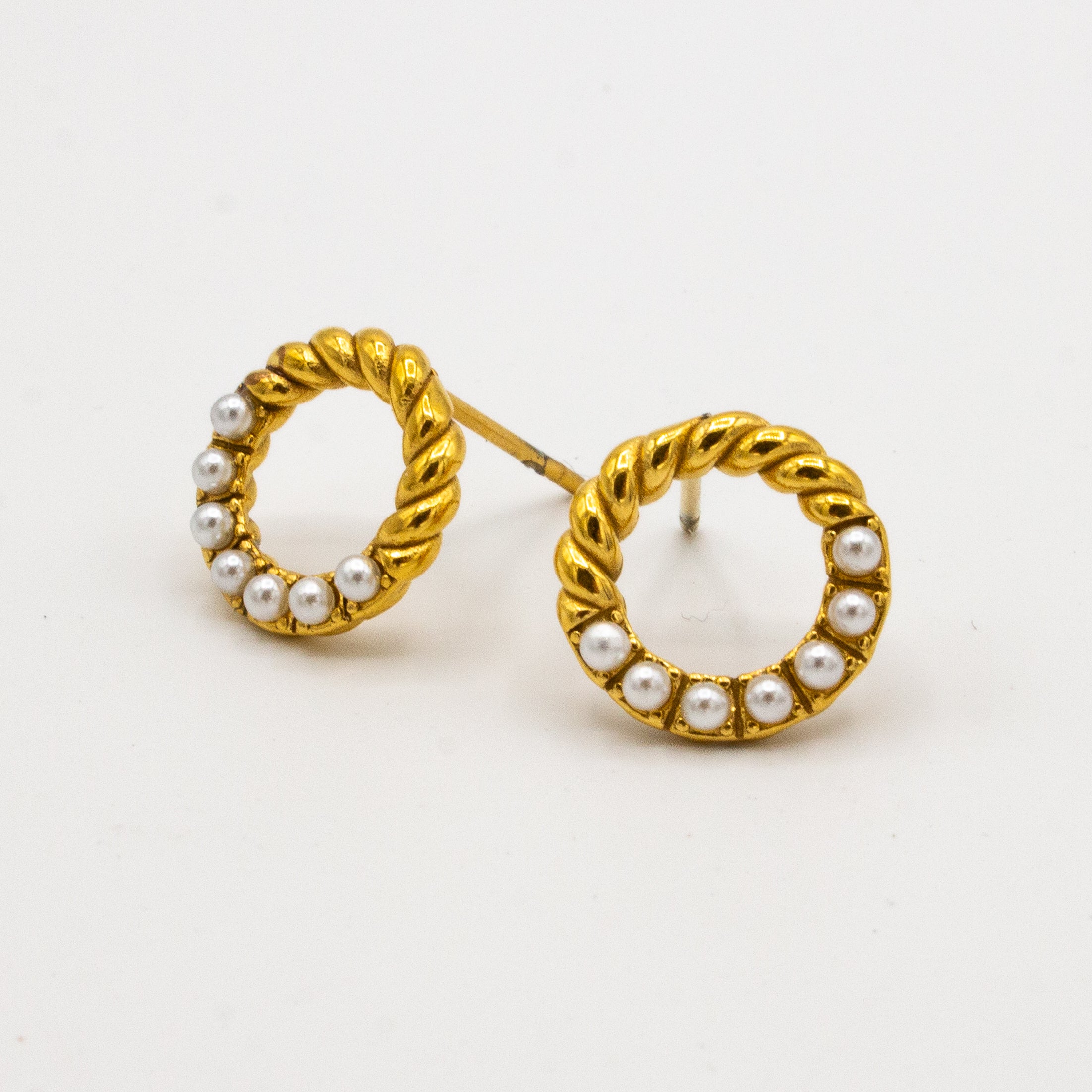 Golden Braid & Pearl Earrings