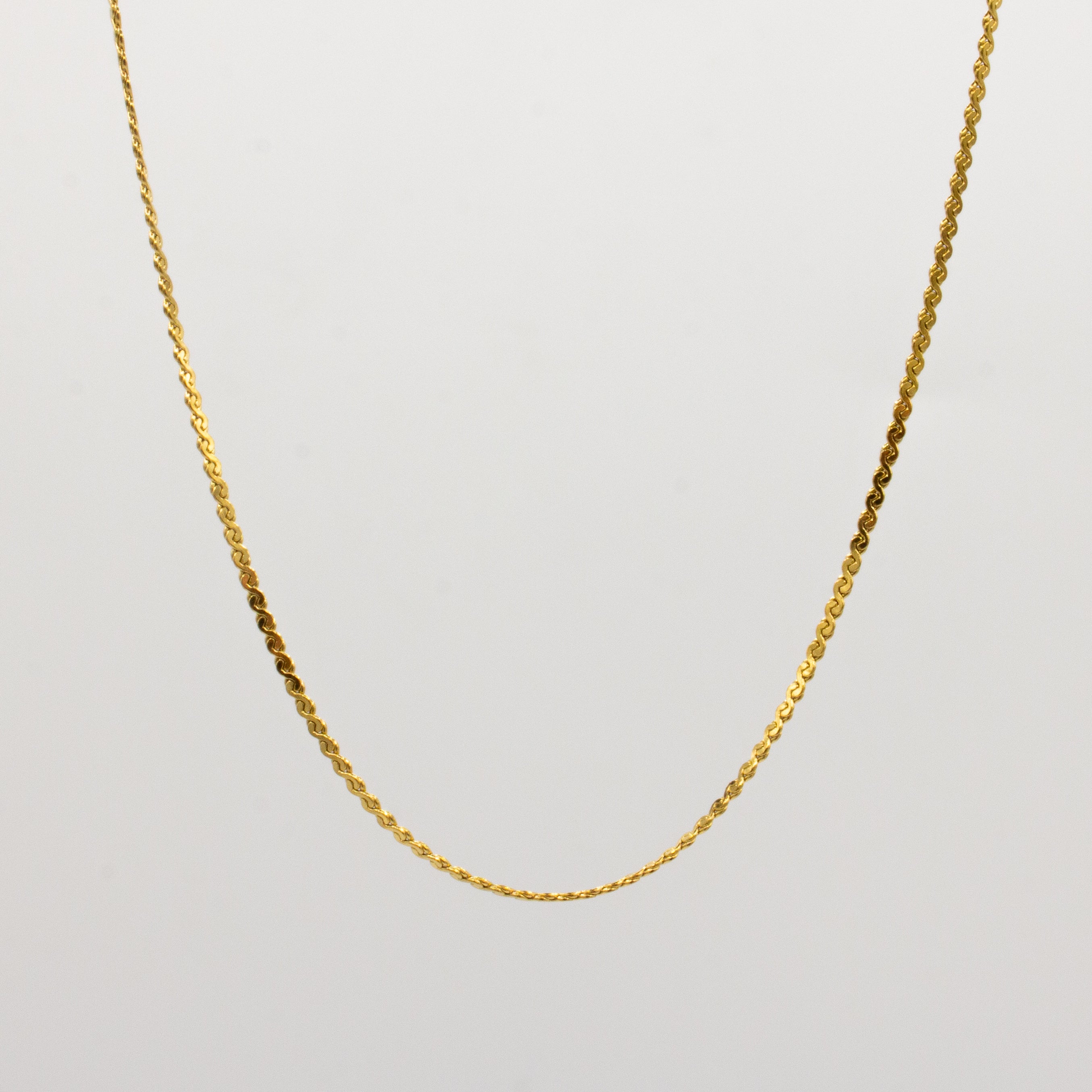 Golden Interlocking Necklace