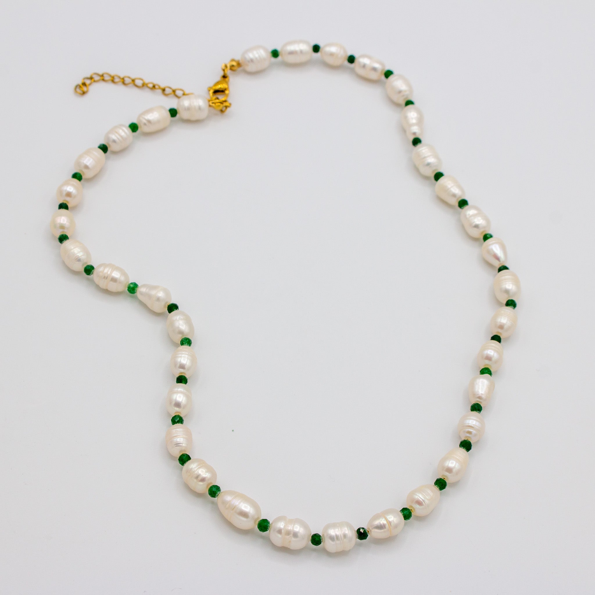 Emerald gemstone & Pearl Necklace