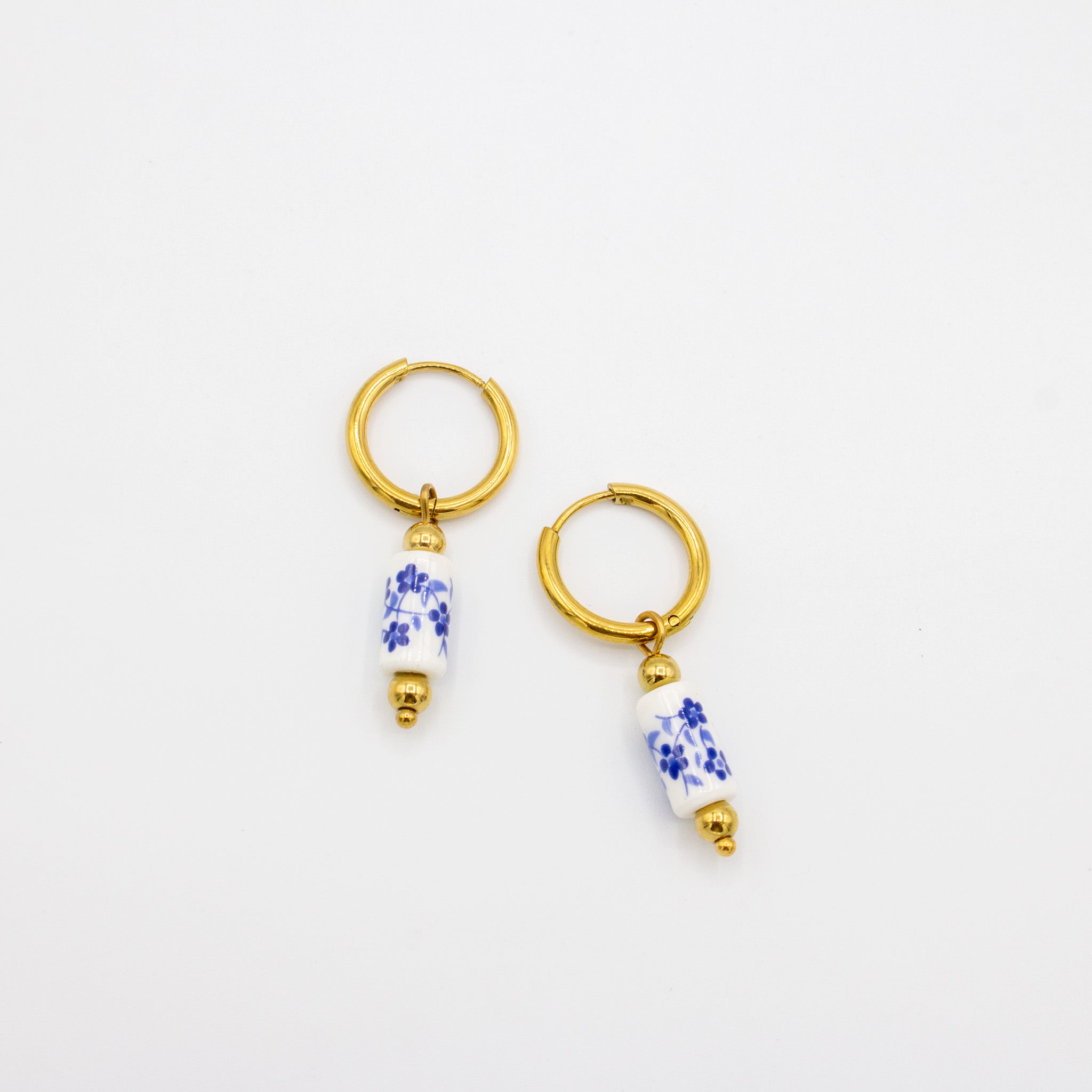 Blue Flower Dangle earrings