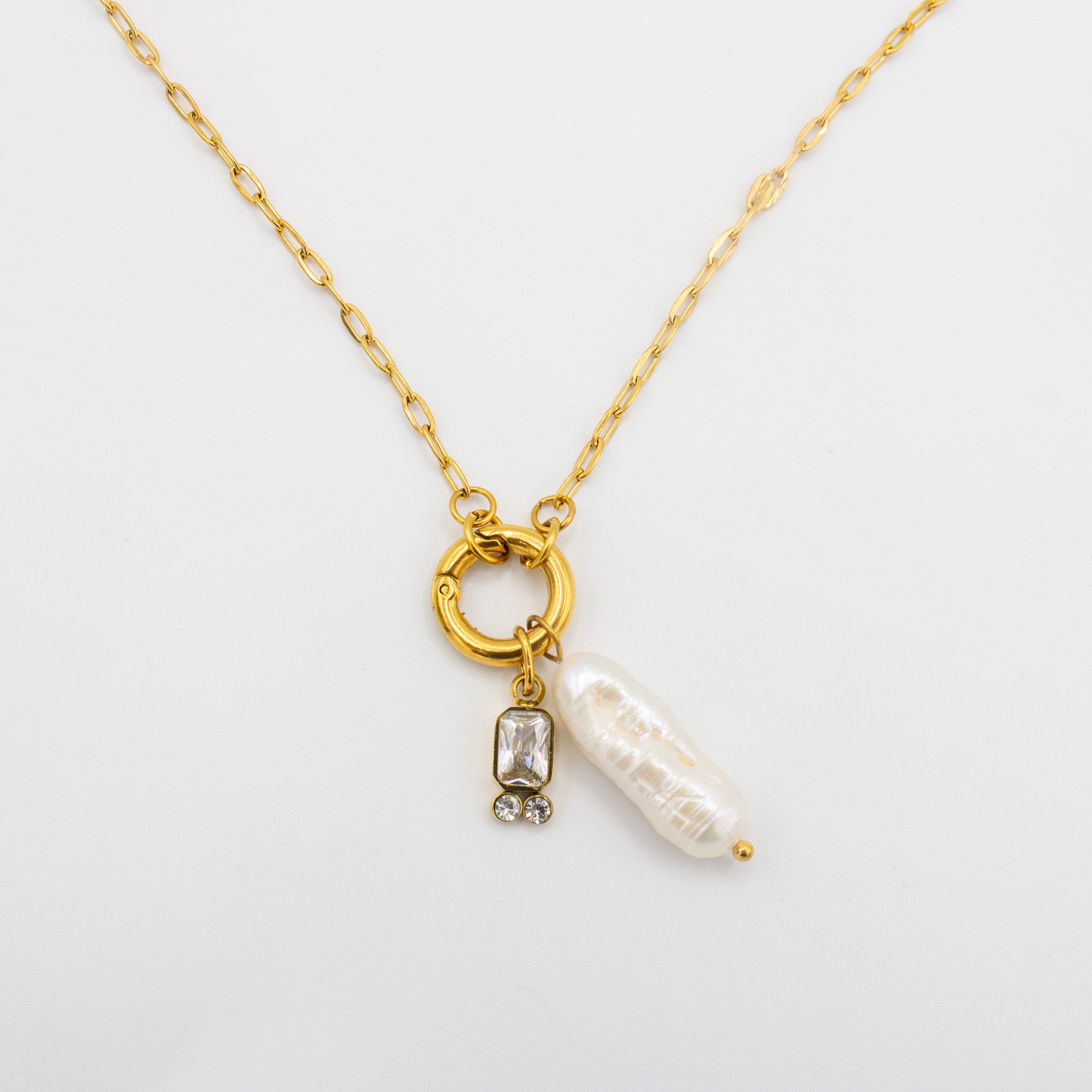 Smokey & Pearly Necklace
