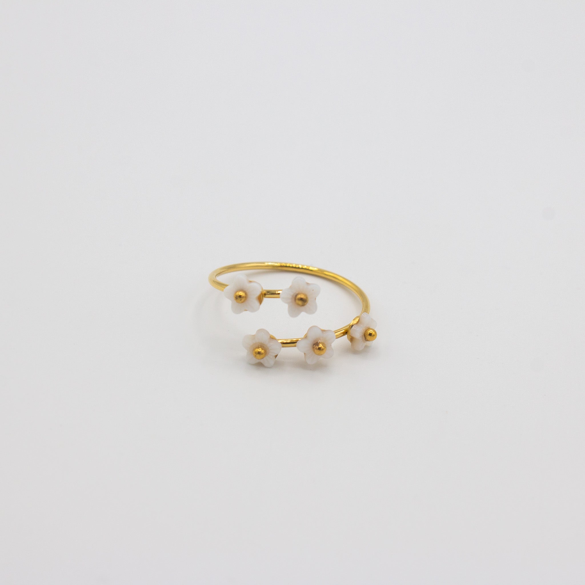 Shell flower Ring - adjustable