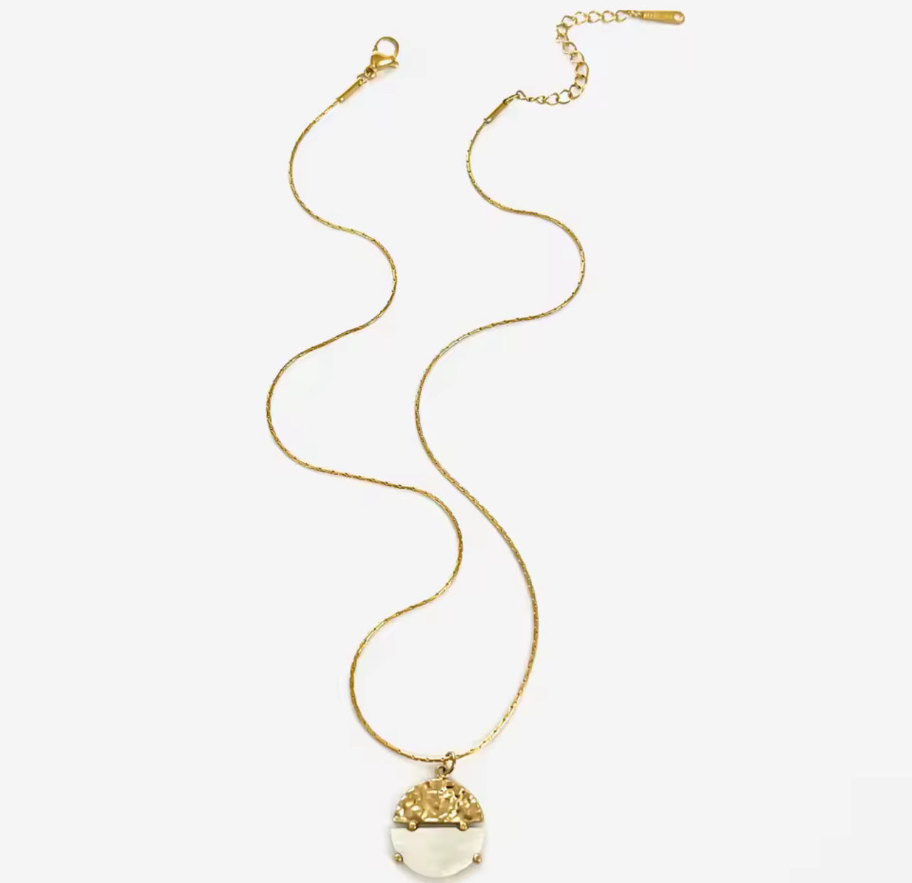 Dainty Hammered Circle and Stone Necklace