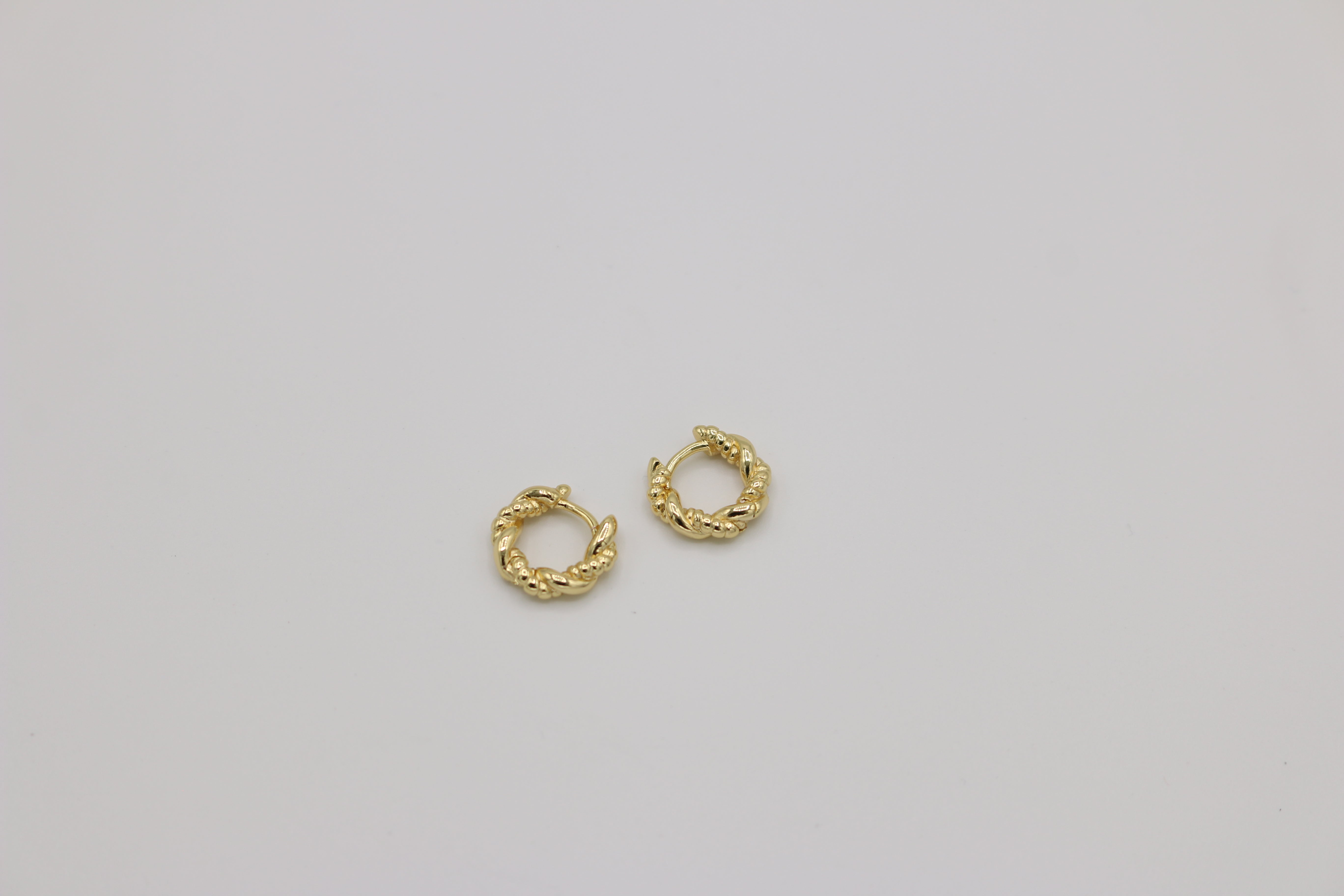 Gold Spiral Ribboned Hoop