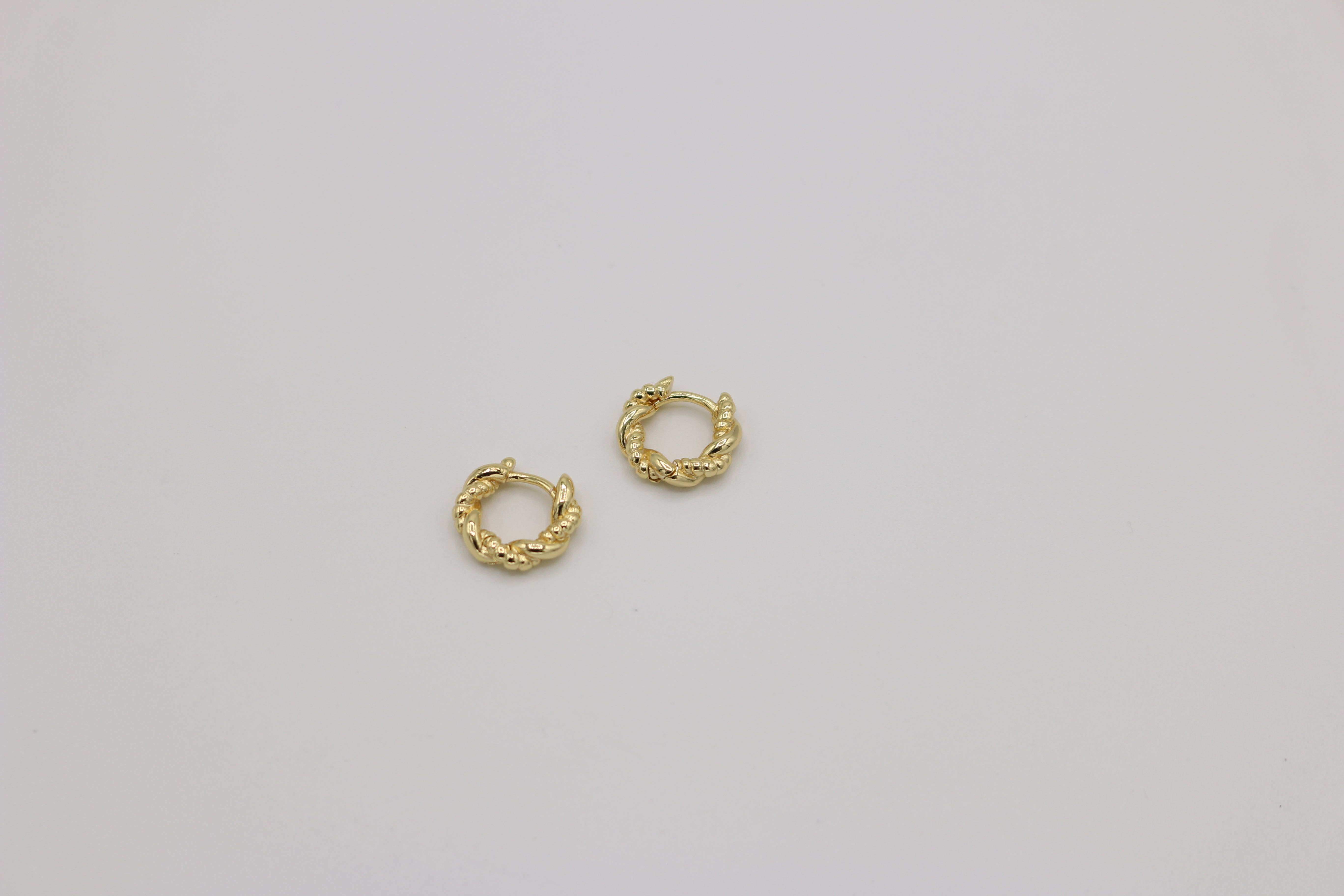 Gold Spiral Ribboned Hoop